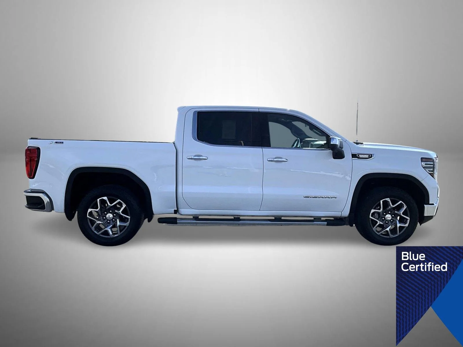 Certified Used 2026 White GMC SLT image 4