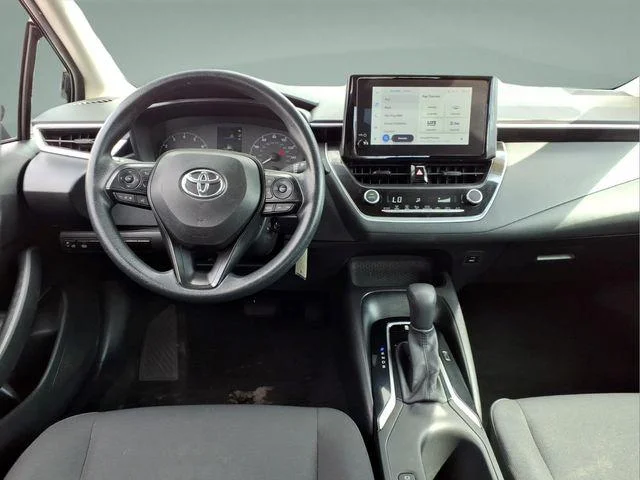 2024 Toyota Corolla LE - Photo 18