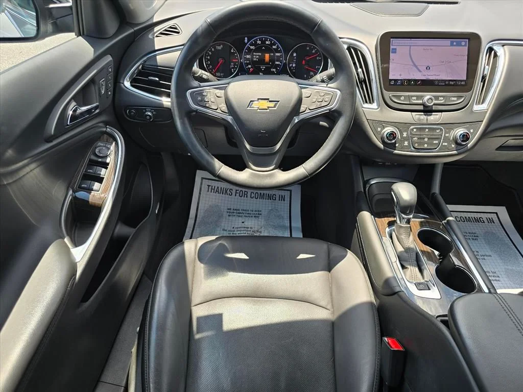 Used 2023 Gray Chevrolet LT image 3