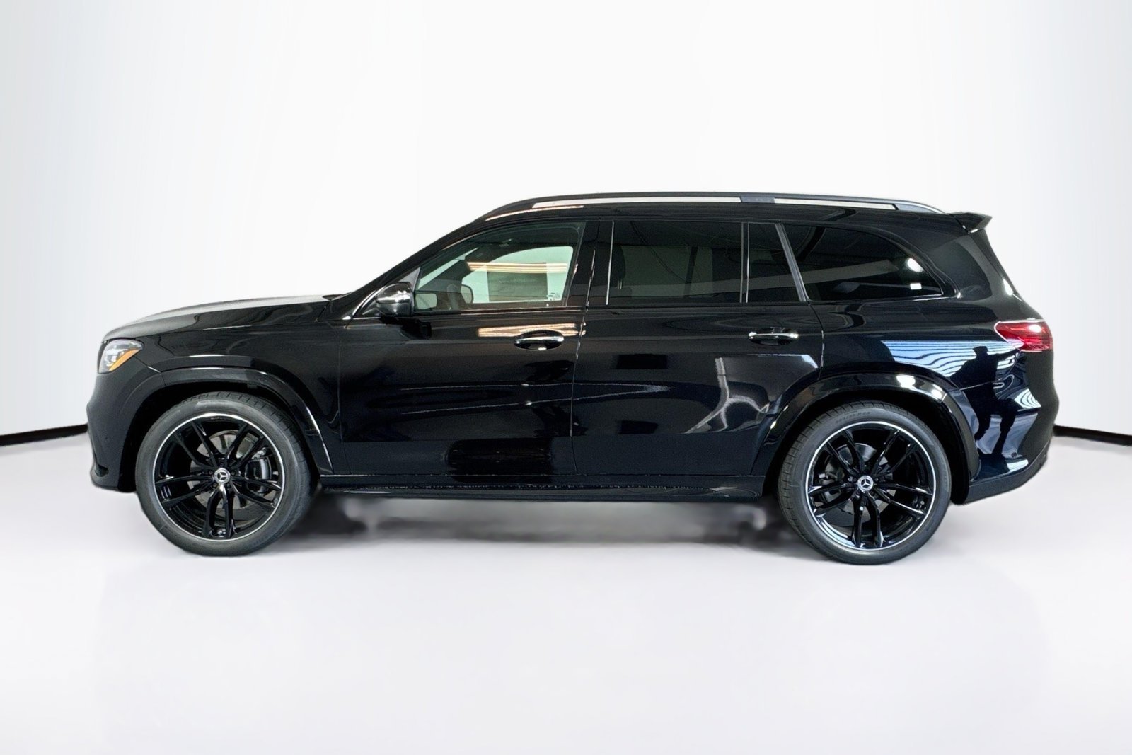 New 2026 Obsidian Black Metallic Mercedes-Benz GLS 450 image 8