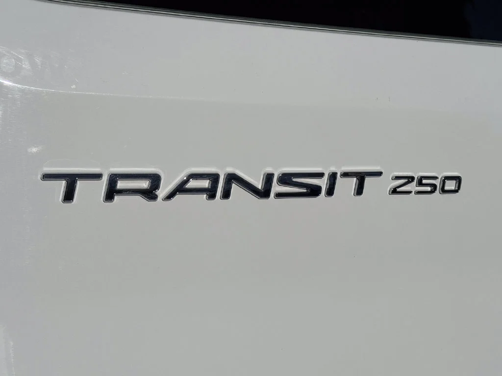 Used 2025  Ford T250 image 9