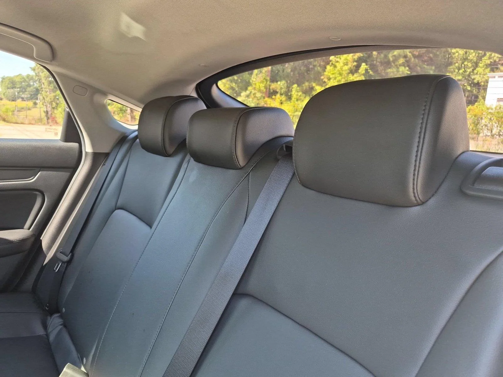 Used 2024 Platinum White Pearl Acura  image 29