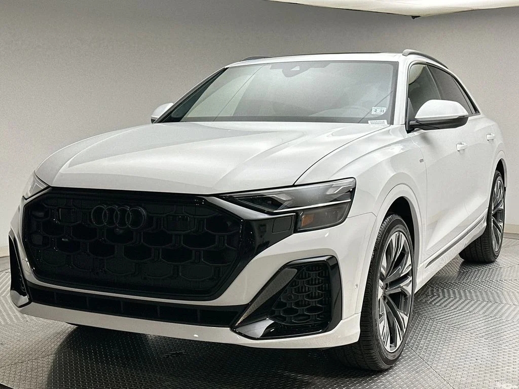 2026 Audi Q8 55 Premium Plus quattro Tiptonic's photo