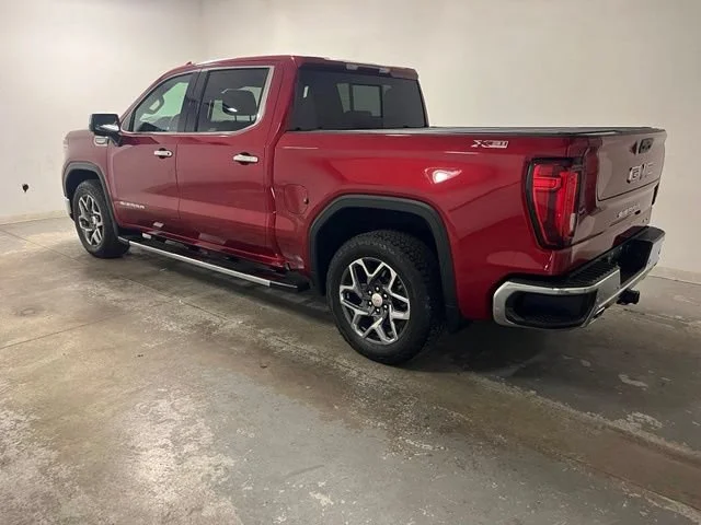 Used 2023 Volcanic Red Tintcoat GMC SLT image 6