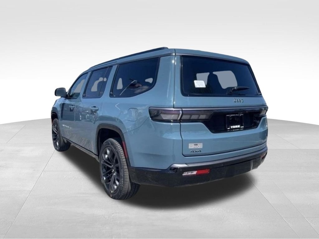 New 2026 Steel Blue Exterior Paint Jeep Summit Reserve image 3