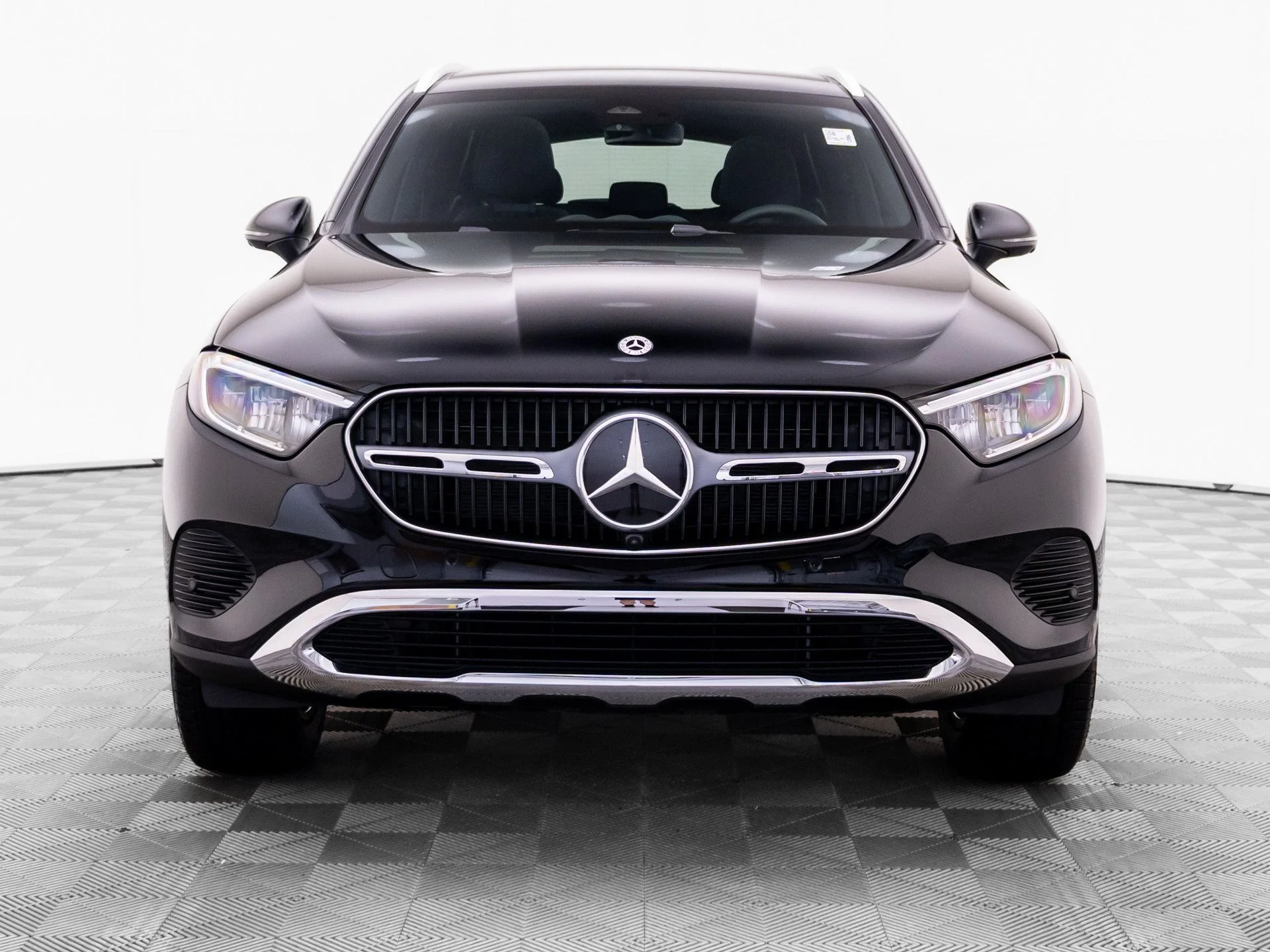 New 2027 Black Mercedes-Benz GLC 300 image 9