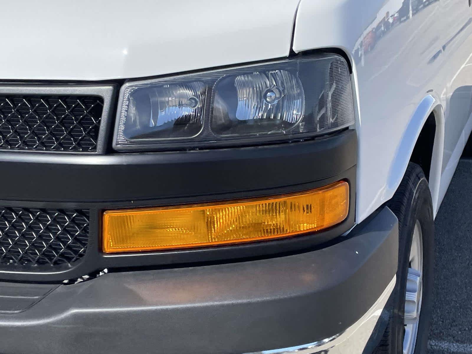 2026 Chevrolet Express Cargo Work Van - Photo 9