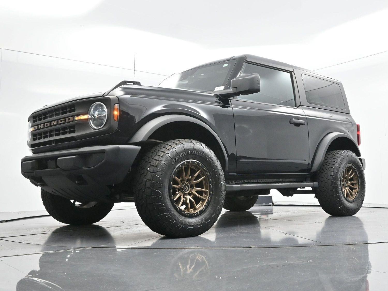 Used 2022 Shadow Black Ford Base image 49