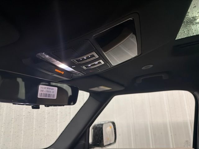 New 2026 Santorini Black Land Rover X-Dynamic SE image 36