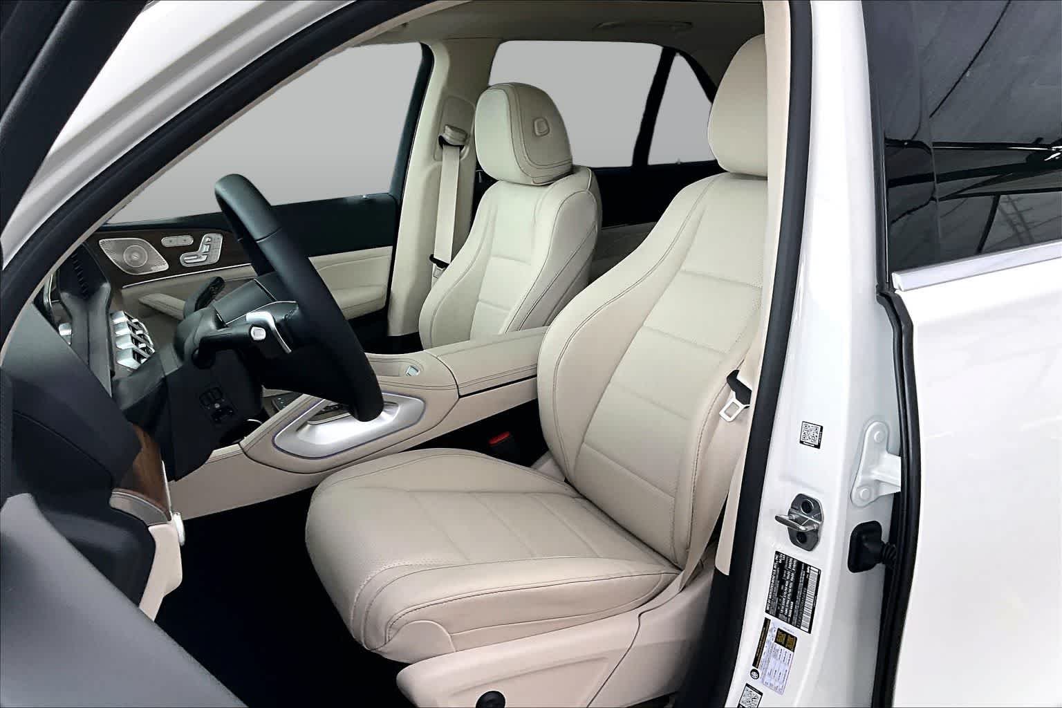 New 2026 Polar White Mercedes-Benz GLE 450 image 16