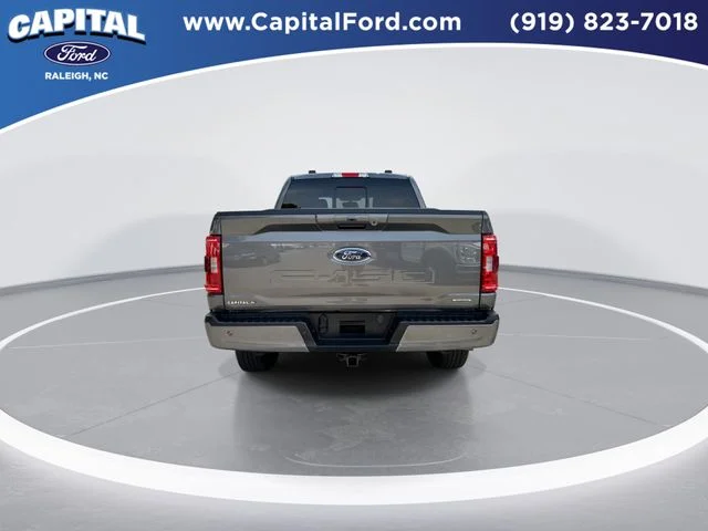 Used 2023 Gray Ford XLT image 7