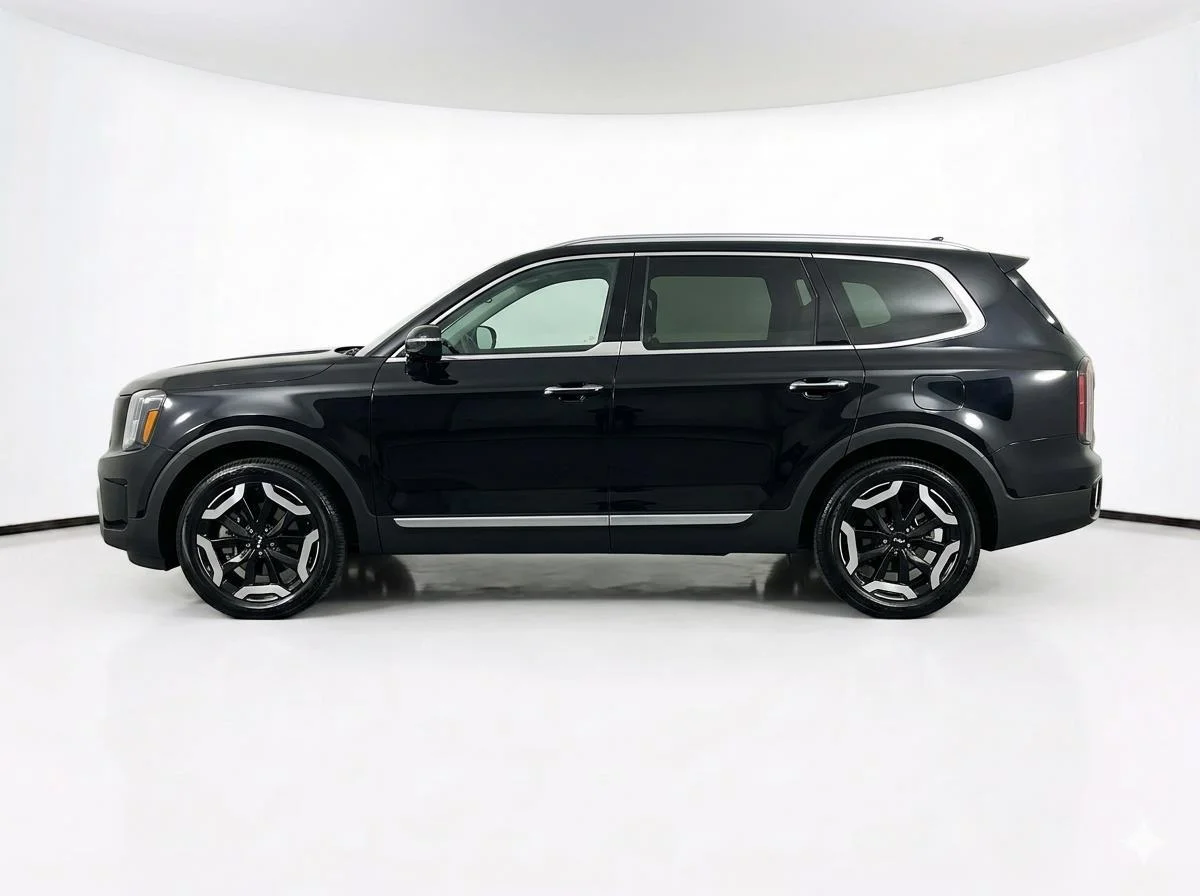 Used 2025 Ebony Black Kia S image 45