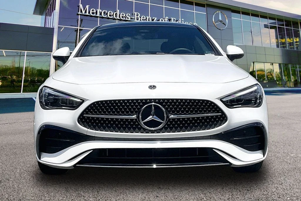 Certified Used 2024 White Mercedes-Benz CLE 450 image 3