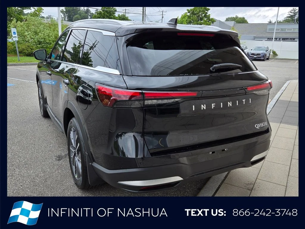 New 2027 MINERAL BLACK INFINITI Luxe AWD image 12