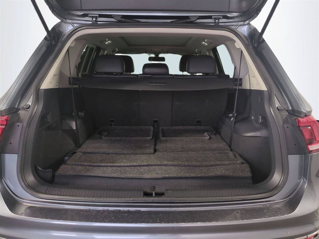 2020 Volkswagen Tiguan SE - Photo 14