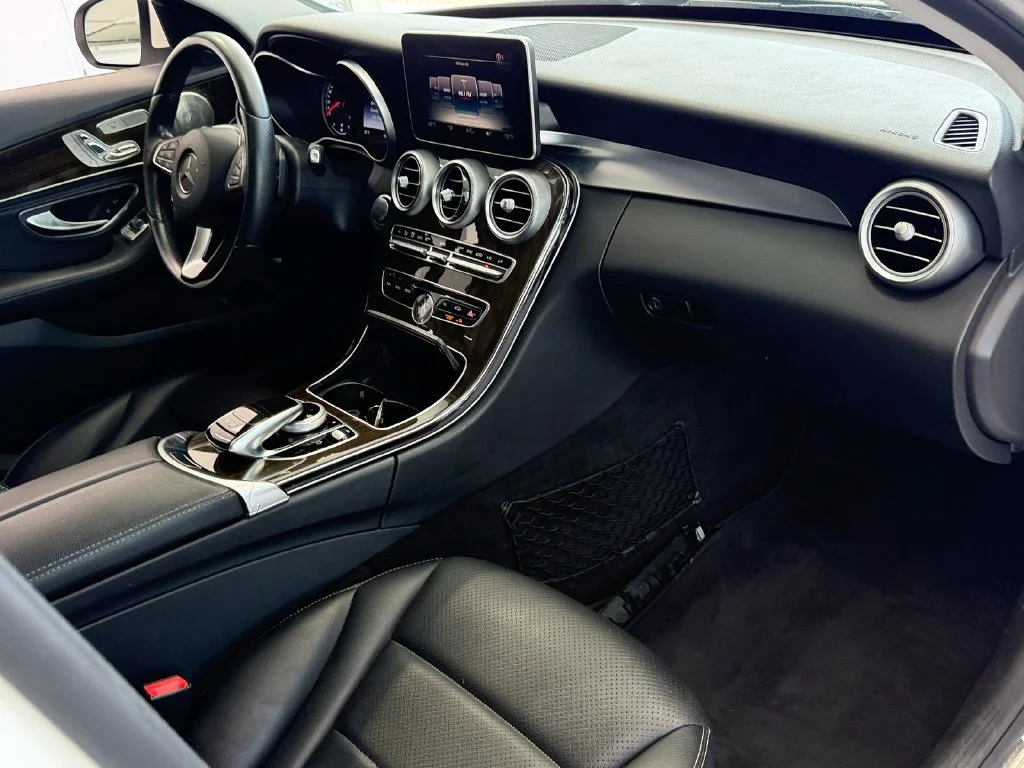 Used 2016 White Mercedes-Benz C 300 image 15