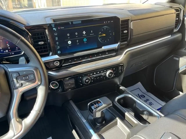 2024 Chevrolet Silverado 1500 LTZ - Photo 26