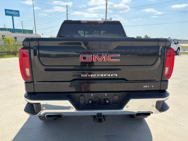 Used 2021 Onyx Black GMC SLT image 4