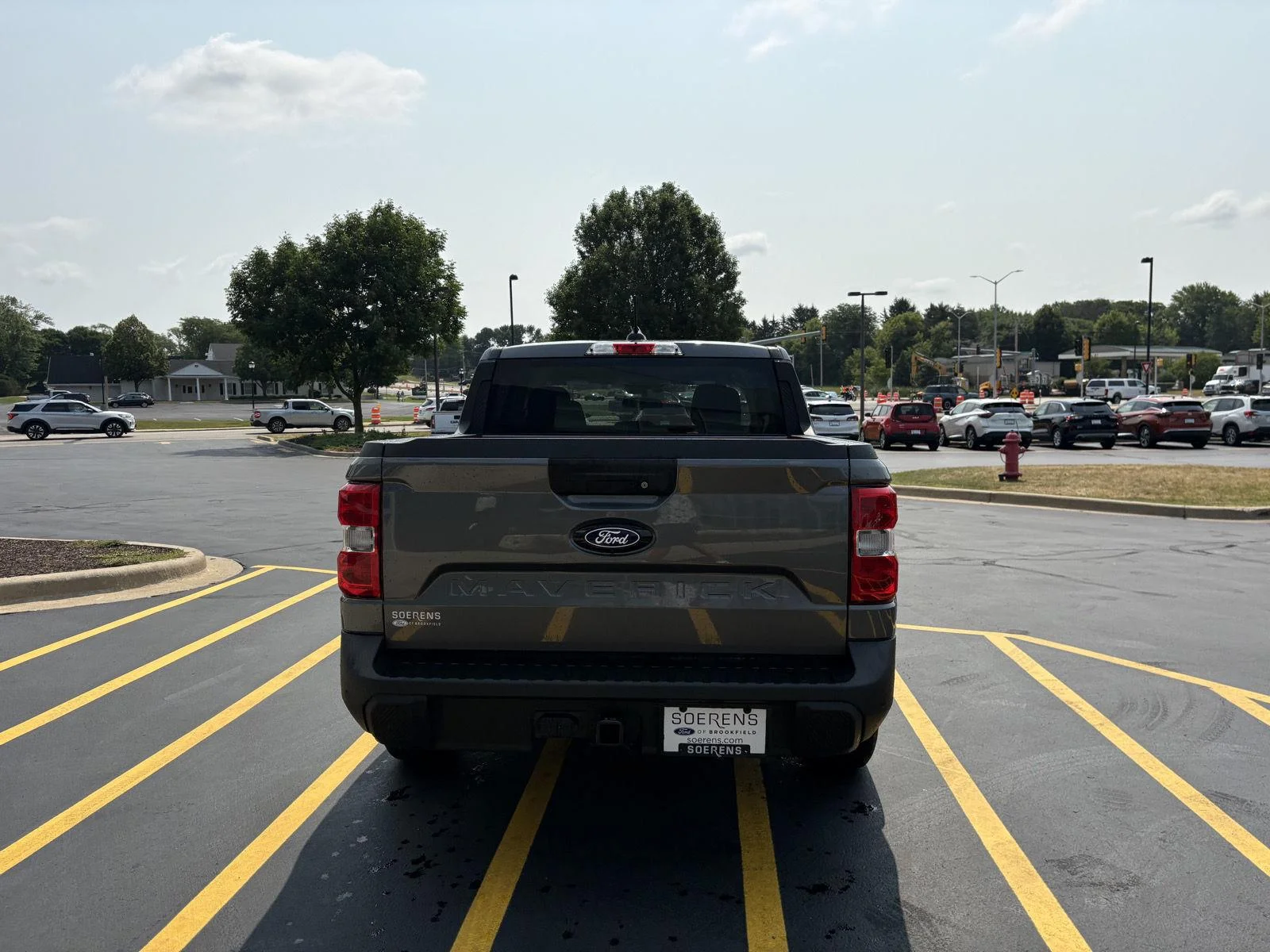 New 2026 Carbonized Gray Metallic Ford XLT image 5