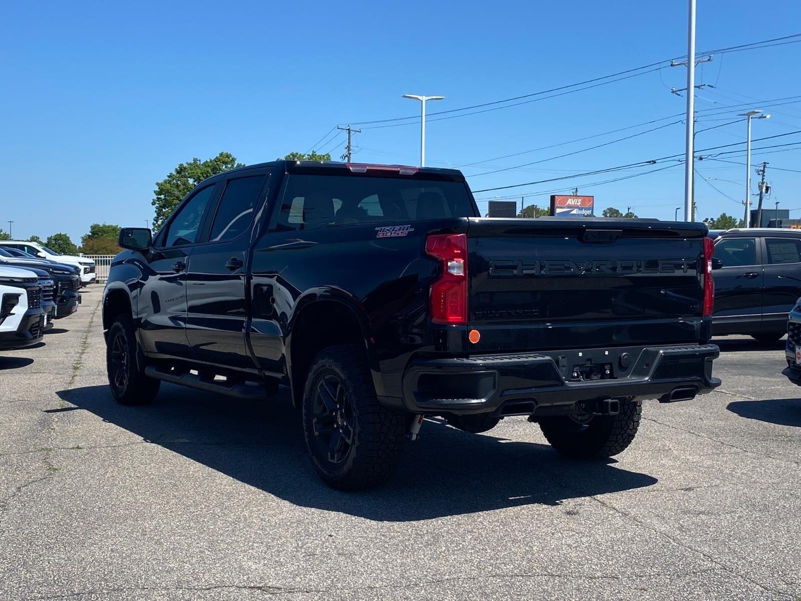 2026 Chevrolet Silverado 1500 LT Trail Boss - Photo 6