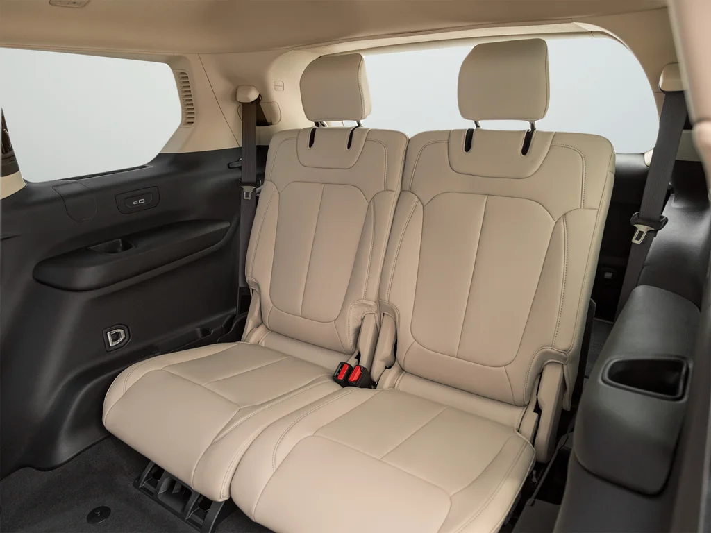Used 2022 White Jeep Limited image 19