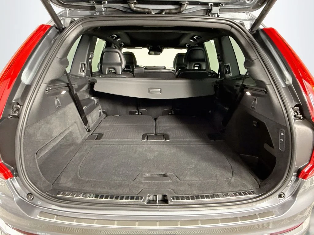 Used 2017 Osmium Gray Metallic Volvo T6 Inscription image 21