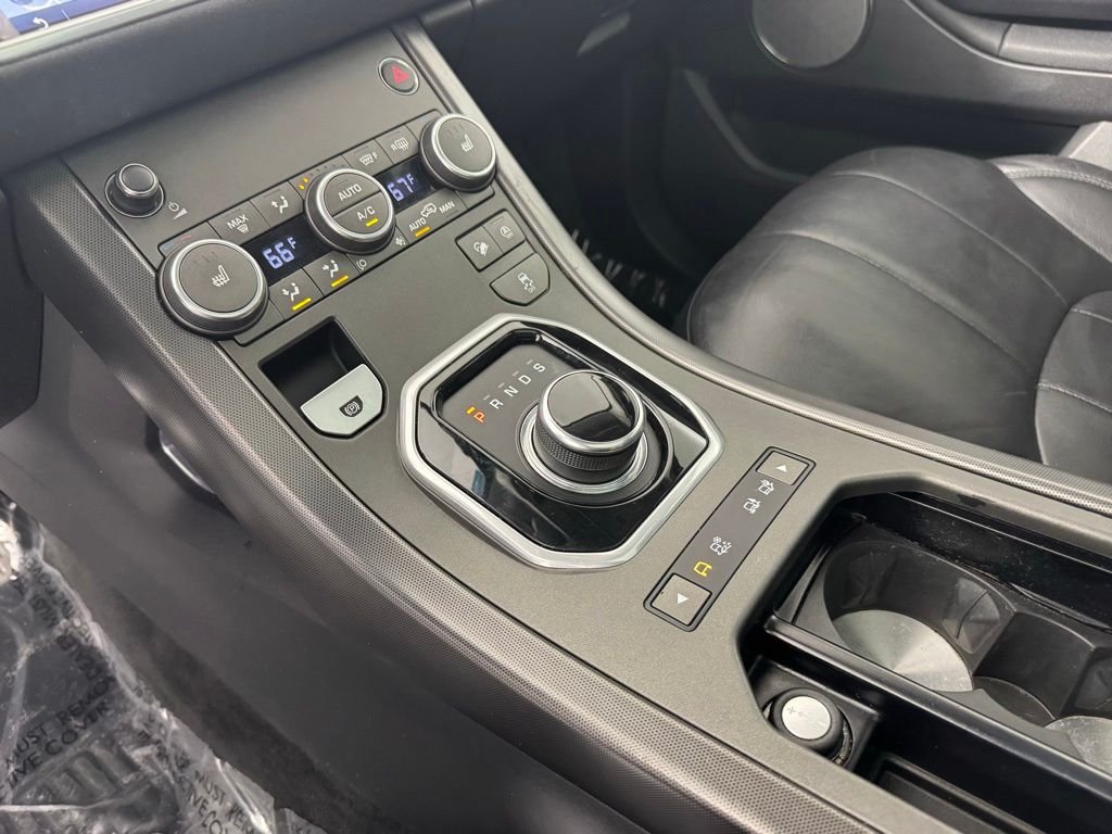 Used 2019 Fuji White Land Rover SE image 27