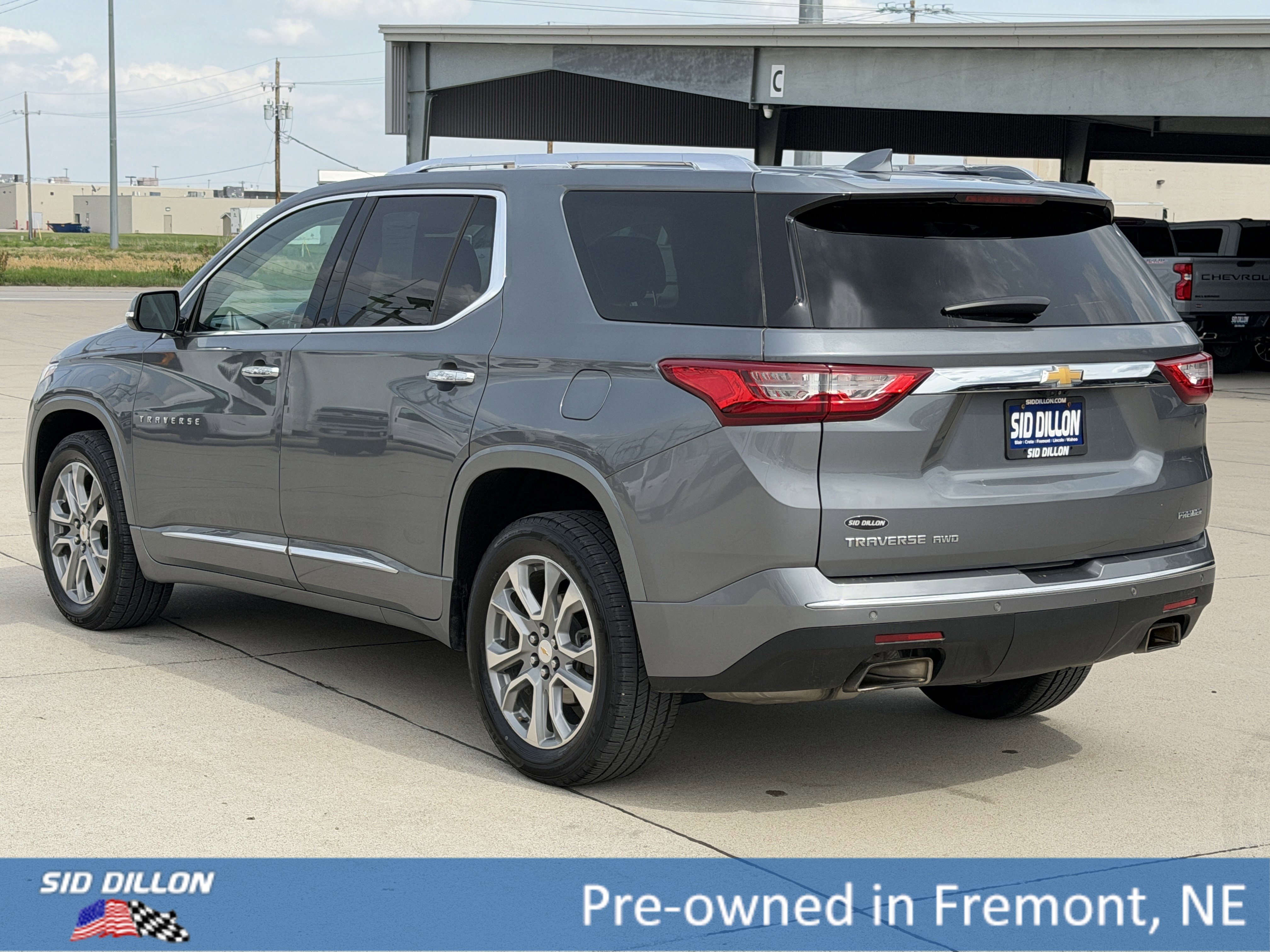 Used 2019 Satin Steel Metallic Chevrolet Premier image 7