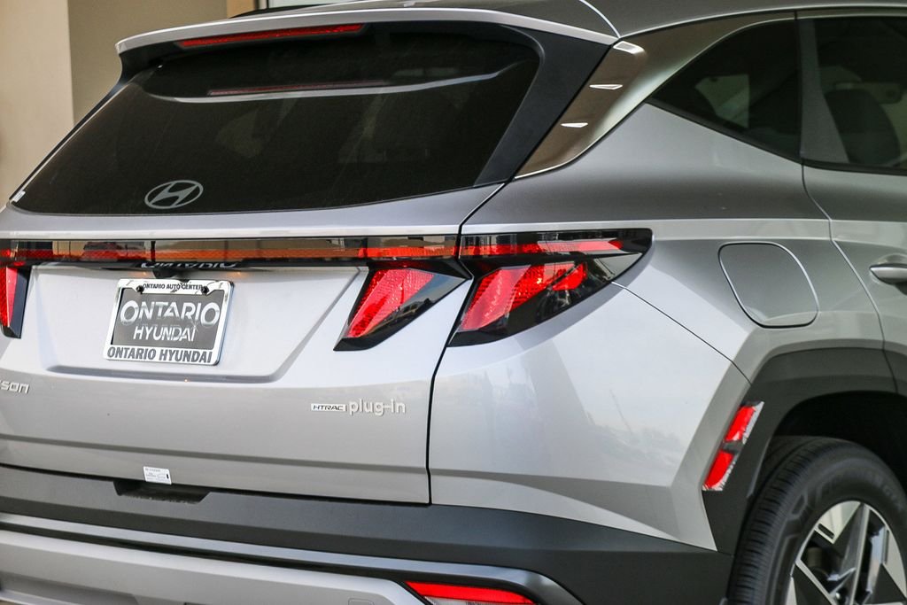 New 2026 Silver Hyundai SEL image 9
