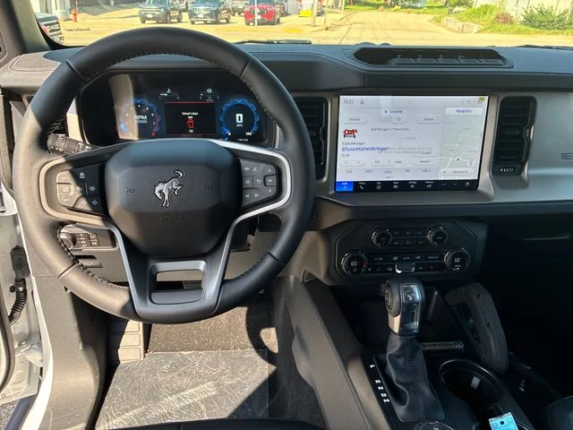 2026 Ford Bronco 4-Door Outer Banks - Photo 15