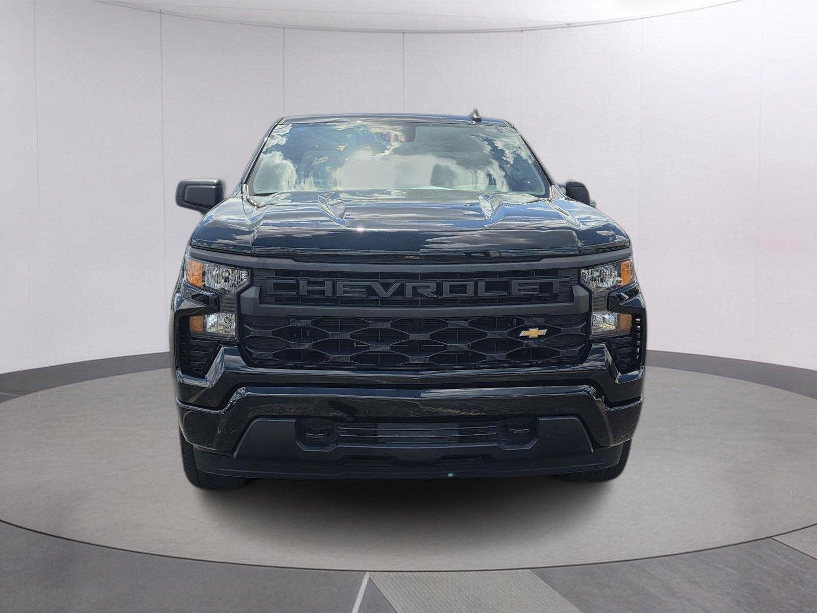 Used 2023 Black Chevrolet Custom image 2