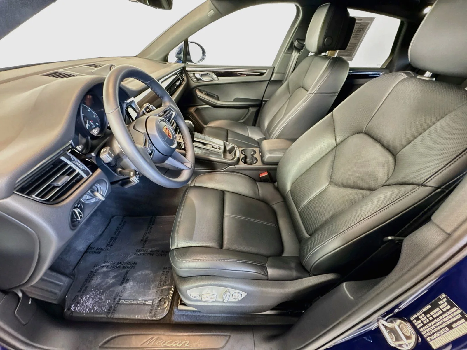 Certified Used 2026 Gentian Blue Metallic Porsche  image 5