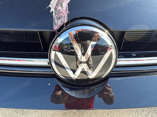 New 2026 Deep Black Pearl Volkswagen Autobahn image 11