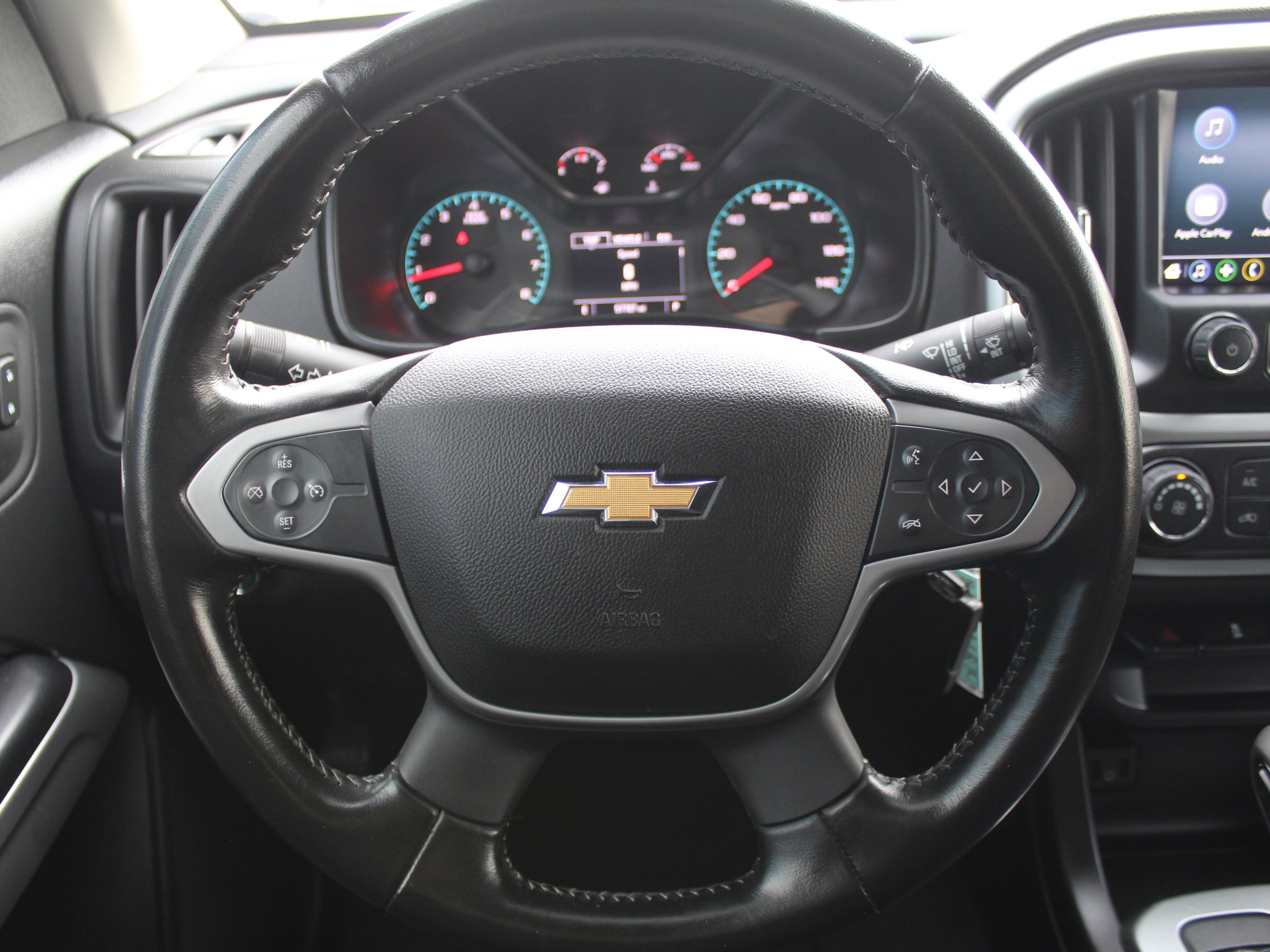 Used 2022 BLACK Chevrolet 2WD LT image 15