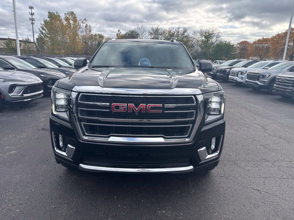 Used 2024 Onyx Black GMC SLT image 3