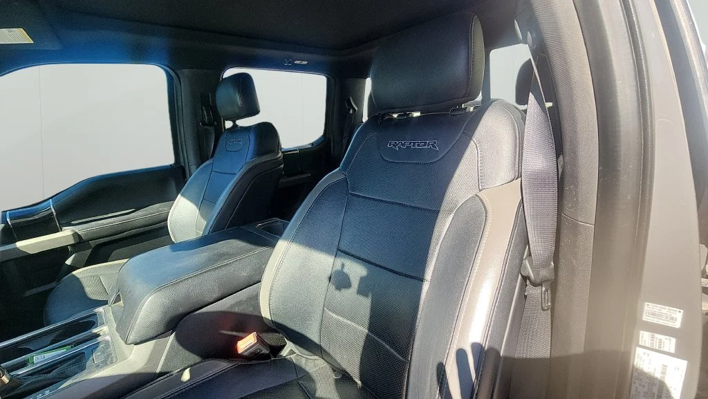 Used 2018  Ford Raptor image 16