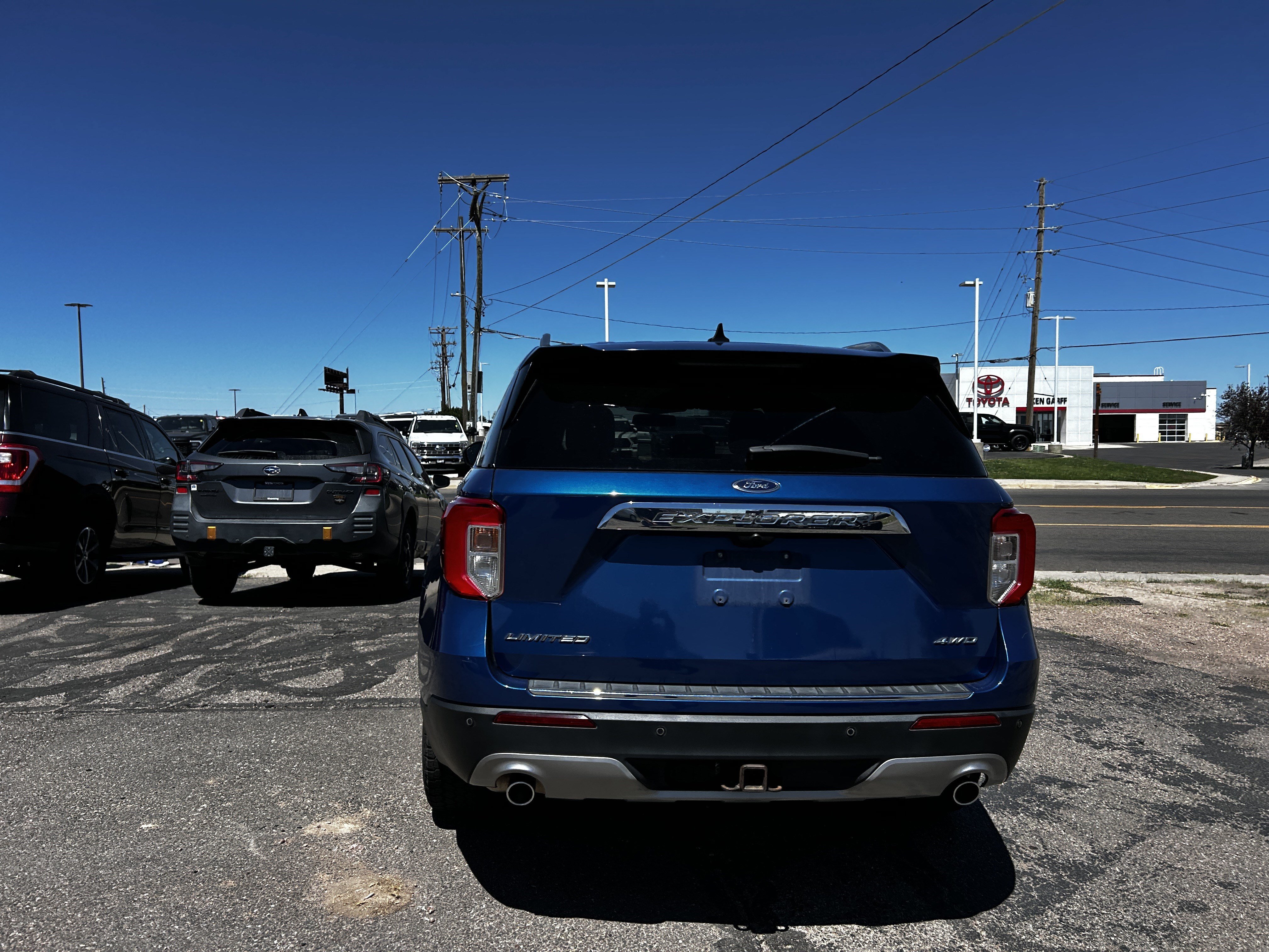 Used 2021 Atlas Blue Metallic Ford Limited image 4