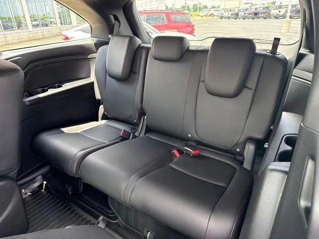 Certified Used 2025  Honda Sport-L image 15