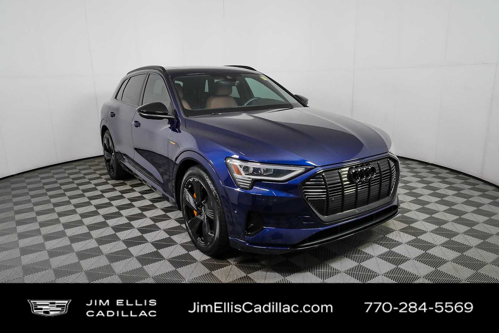 2022 Audi e-tron 95 kWh Premium Plus quattro's photo
