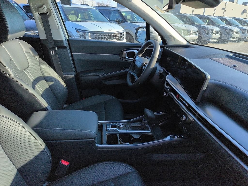 2026 Kia Sorento S - Photo 7