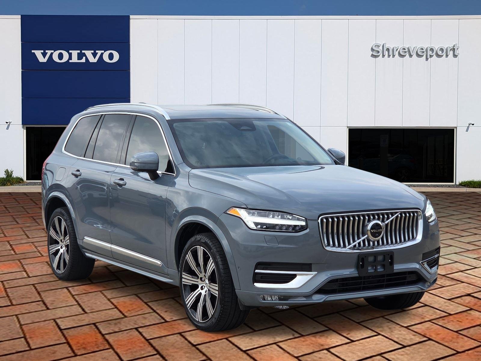 Certified Used 2023 Thunder Grey Metallic Volvo Ultimate image 3