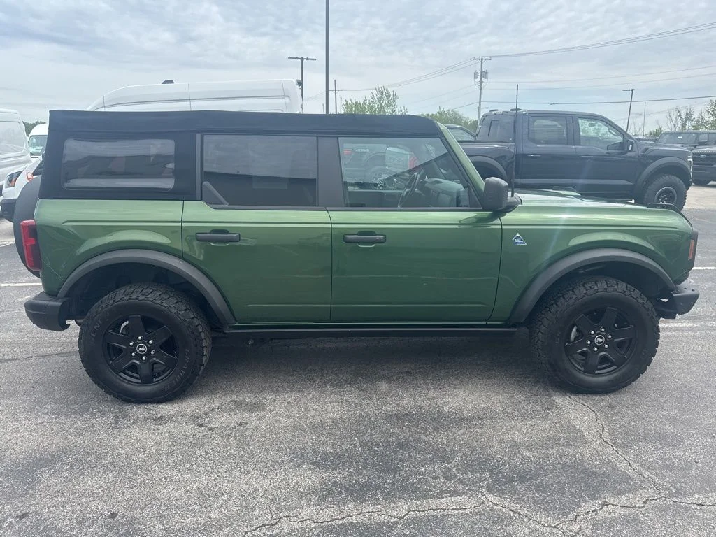 Certified Used 2022 Green Metallic Ford Black Diamond image 9