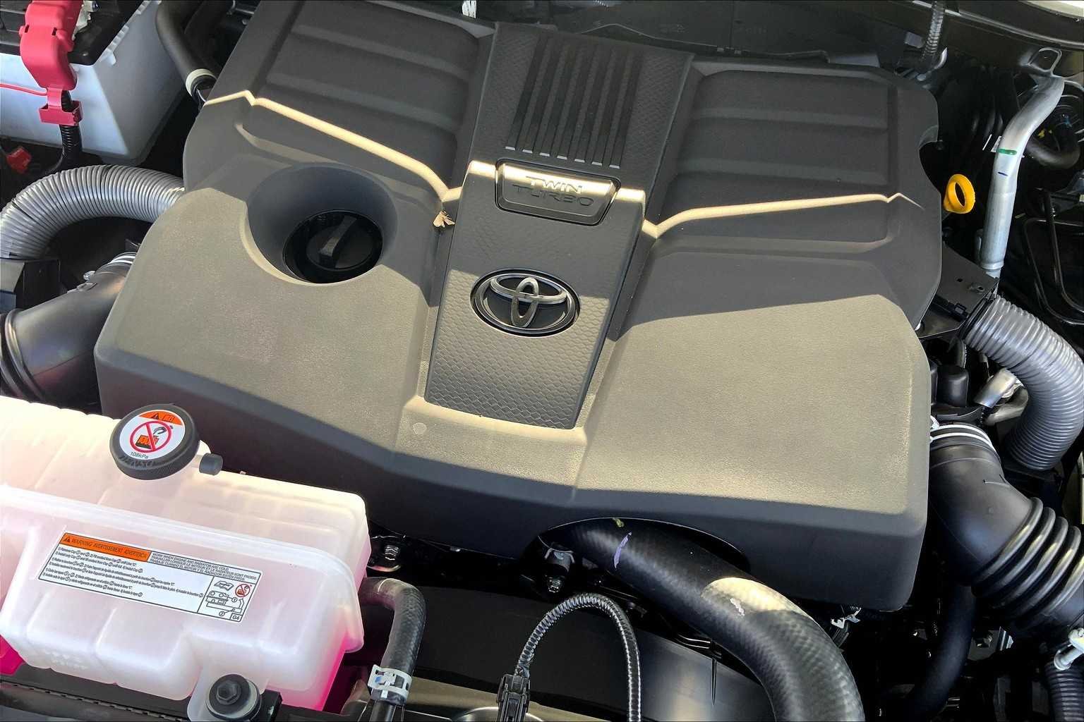 2026 Toyota Tundra SR - Photo 16