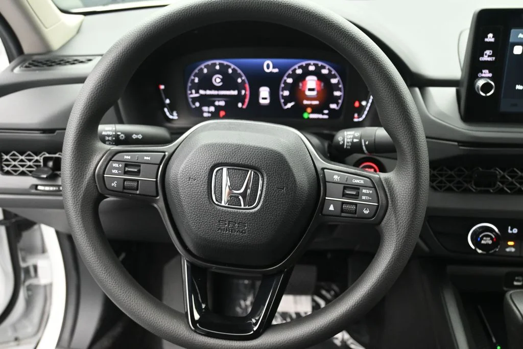 New 2026 Platinum White Pearl Honda LX image 18