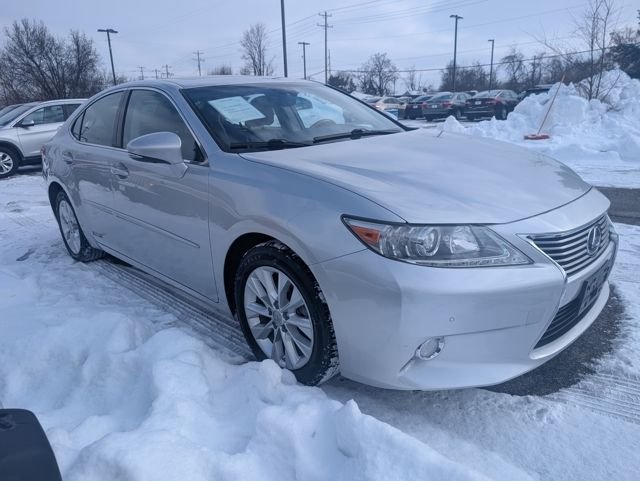 2013 Lexus ES 300h
