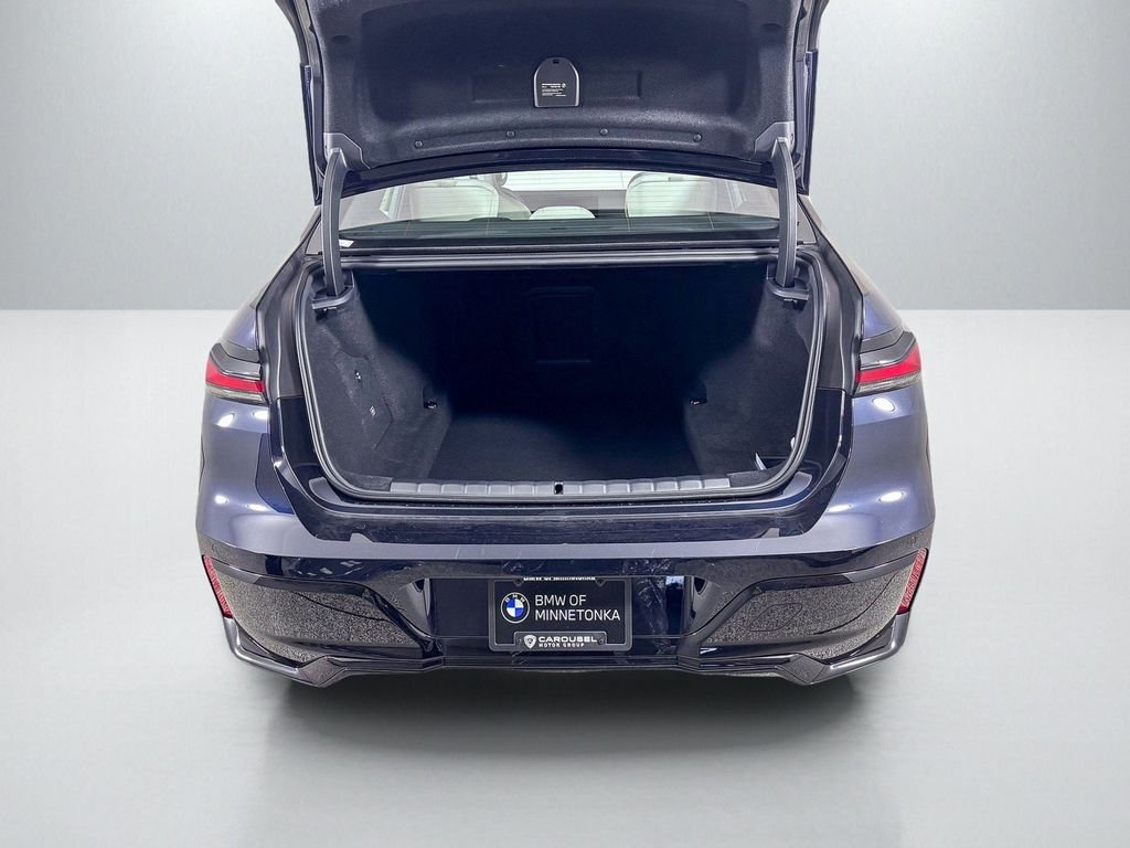 New 2025 Carbon Black Metallic BMW 750e xDrive image 15