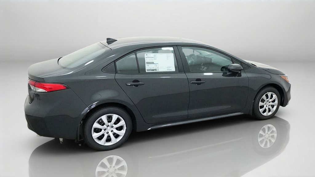 New 2027 Underground Toyota LE image 8