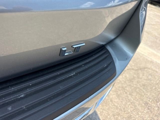 Used 2025 Gray Chevrolet LT image 8