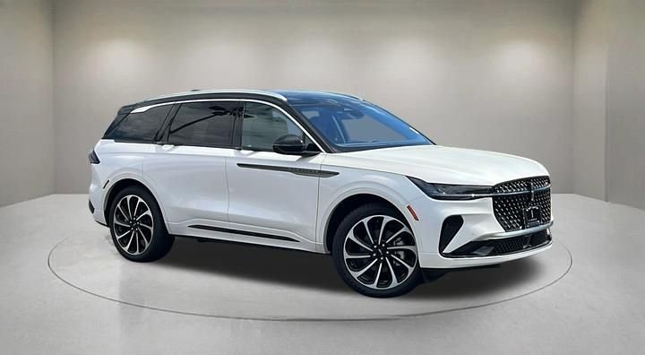 2026 Lincoln Nautilus