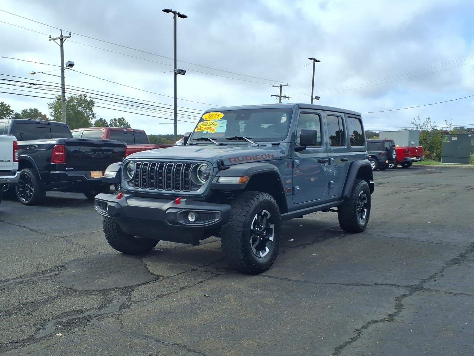 Certified Used 2025 Gray Jeep Rubicon image 3
